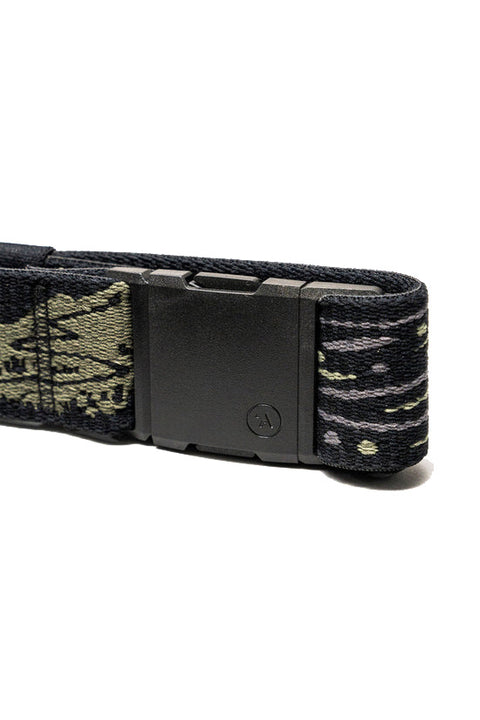 Arcade Out Of Range Belt - Ivy Green - Buckle Closed