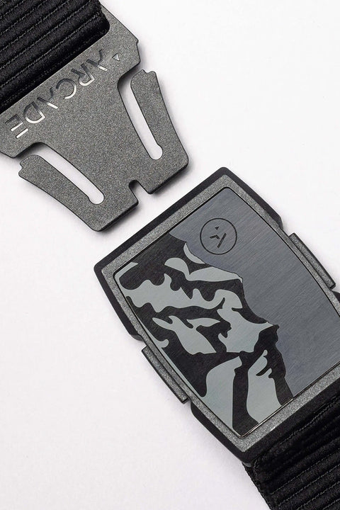 Arcade Woody Belt - Smoke- Close up on open buckle
