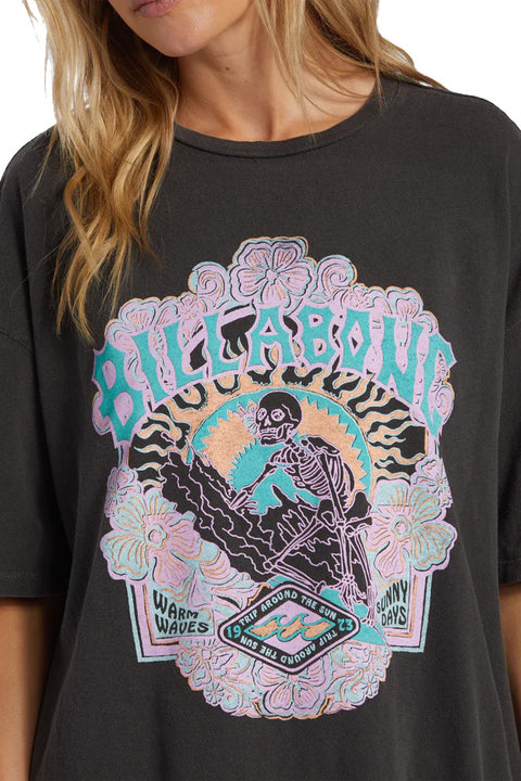 Billabong Warm Waves T-Shirt - Off Black - Closeup