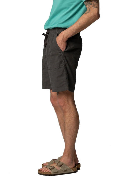 Finisterre Hendra Short - Raven - Side