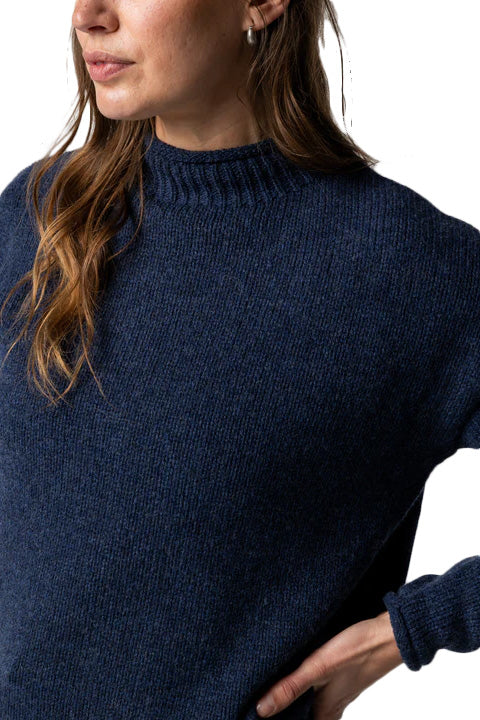 Finisterre Taran Jumper - Deep Blue- Close up on neck