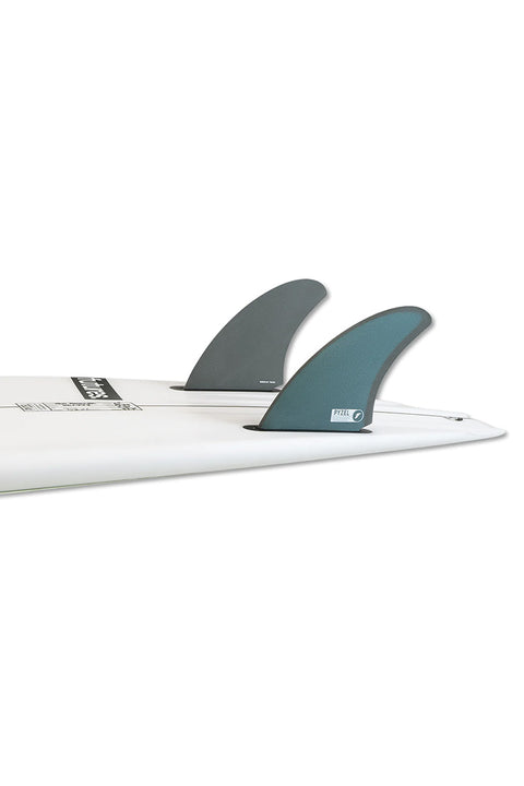 Futures Fins Pyzel Bobcat Twin Fin Set - Blue / Grey - On Board