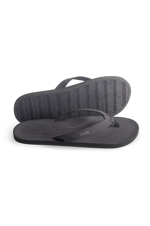 Indosole Men's ESSNTLS Flip Flops - Black - 2