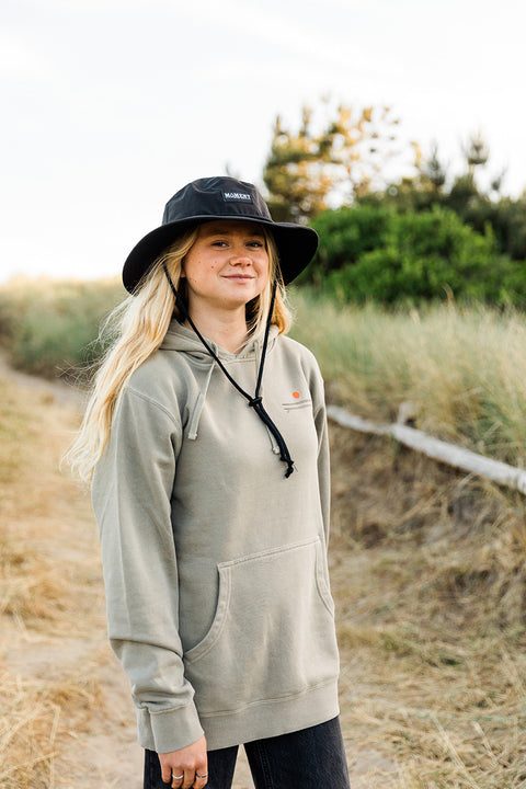 Moment Raindrop Patch Bucket Hat - Black