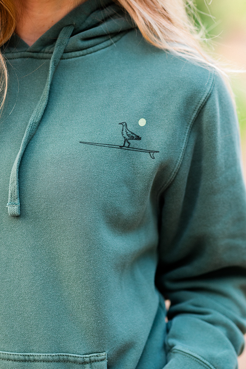 Moment Lt. Dan Pullover Hoodie - Pigment Alpine Green - Front Closeup 2