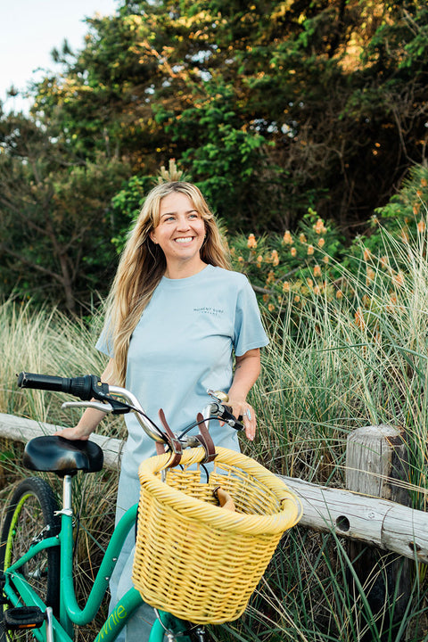 Moment Women's Surf Shack Tee - Powder - Front 2