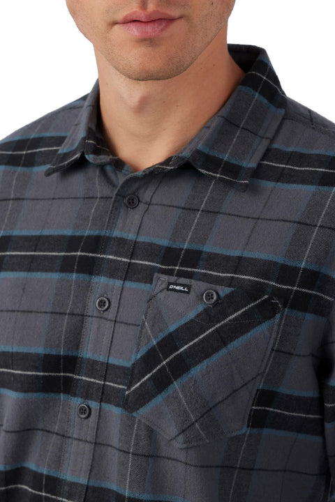 O'Neill Redmond Plaid Stretch Flannel - Graphite - Closeup Front Pocket
