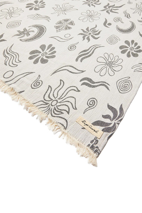 Rip Curl Holiday Jumbo Towel - Natural - Closeup