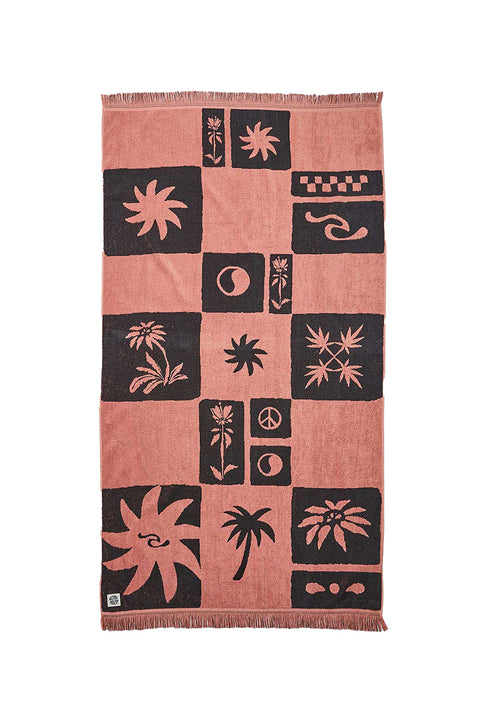 Dry off in style with the Rip Curl Saltwater Culture Eco Towel.