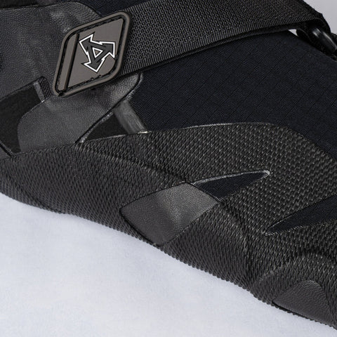 Xcel Drylock 5mm Split Toe Boot - Black - Closeup On Seams and Strap