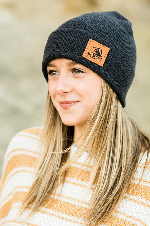 Moment Haystack Beanie - Heather Charcoal