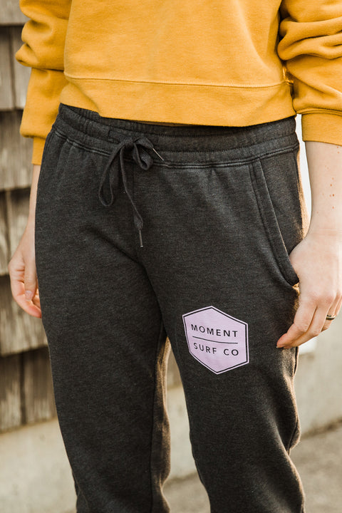 Moment Women's Boxed Logo Sweatpant - Shadow / Lilac