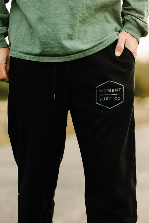 Moment Boxed Logo Sweatpant - Black / Grey