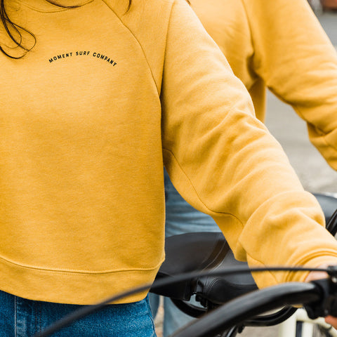 Moment Lady Glider Raglan Pullover Crew - Heather Mustard