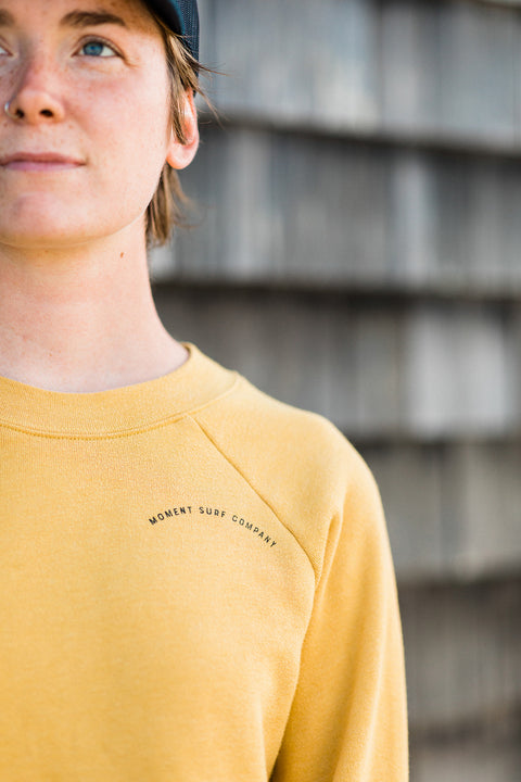 Moment Lady Glider Raglan Pullover Crew - Heather Mustard