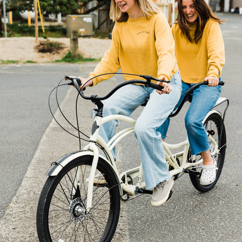 Moment Lady Glider Raglan Pullover Crew - Heather Mustard