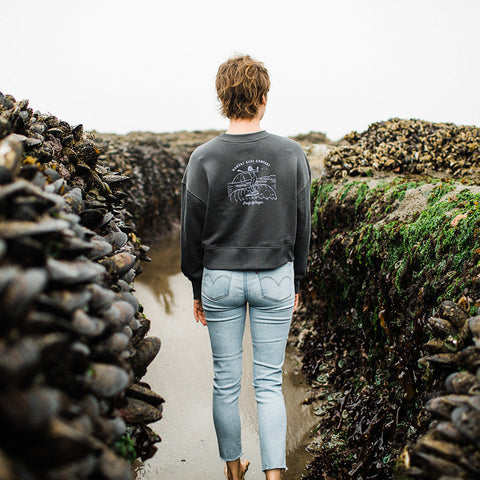 Moment Lady Glider Raglan Pullover Crew - Charcoal