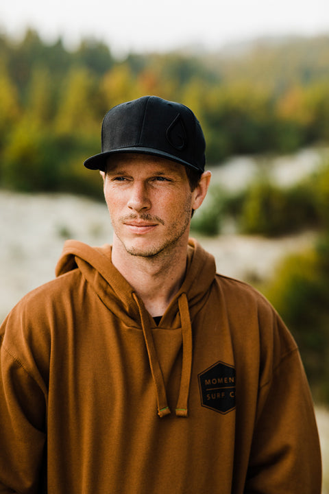Moment Raindrop Flexfit Hat - All Black