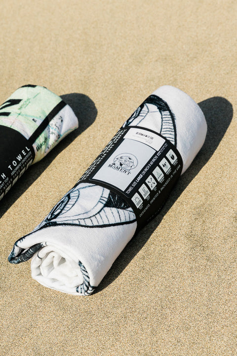 Moment Sea Lion Towel - Gray