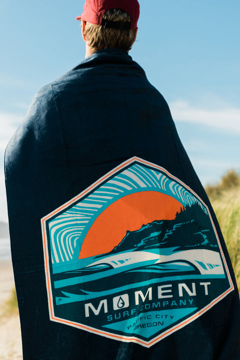 Moment Sunset Cape Towel - Navy