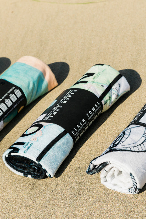 Moment Boxed Topo Logo Towel - Black