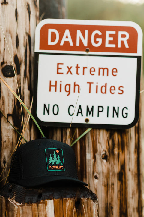Moment Trees And Waves Hat - All Black