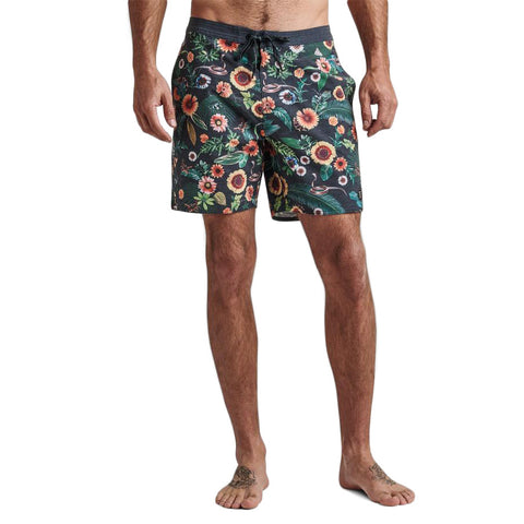 Roark Revival Chiller Menara Flora 17" Boardshorts - Black