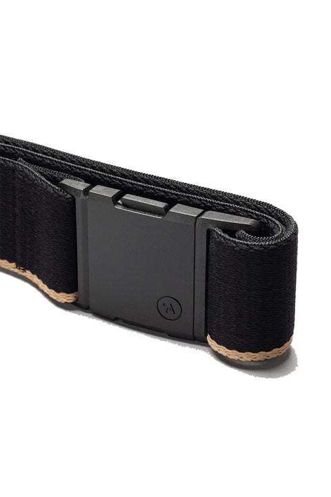 Arcade Blackwood Belt - Black / Sand- Close up on closed buckle