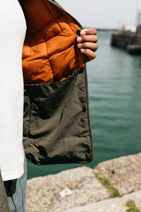 Finisterre Lapwing Shirt - Olive- CLose up on inside