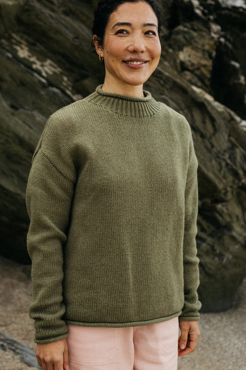 Finisterre Taran Jumper - Willow Green- Front on model