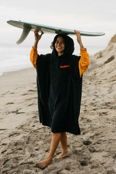 Finisterre Vean Changing Robe - Black- Front on model