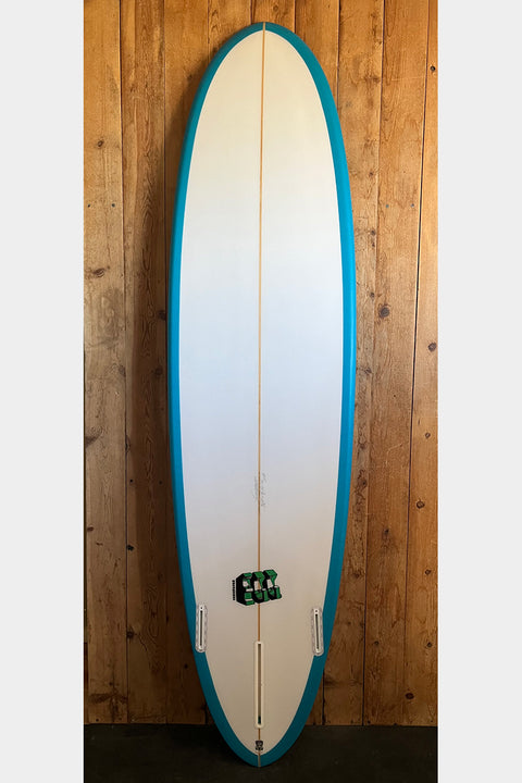 Murdey 7'2" Egg Surfboard - Bottom