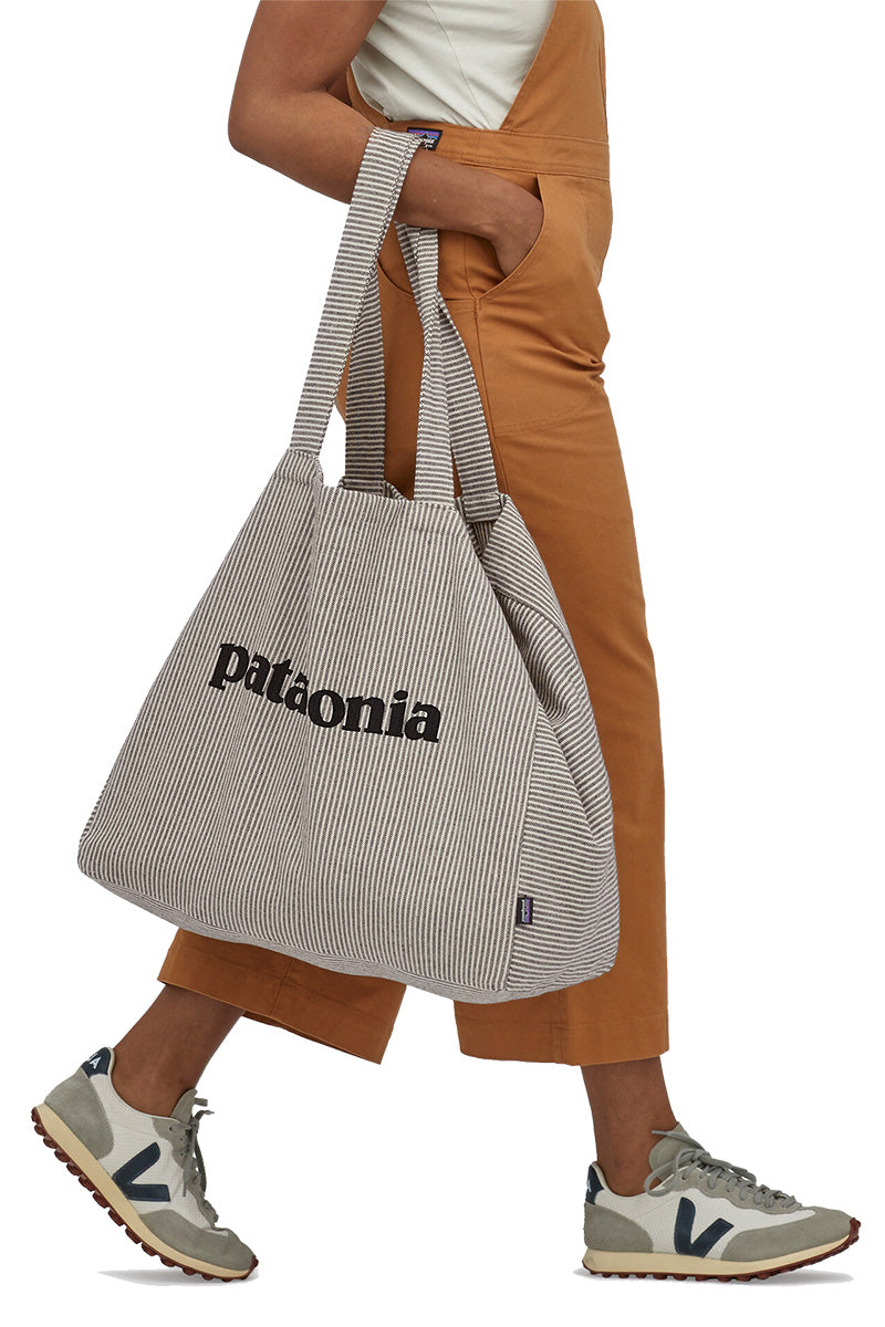 Patagonia Recycled Oversized Tote Fitz Roy Icon Farrier Stripe Forge Grey Moment Surf Company