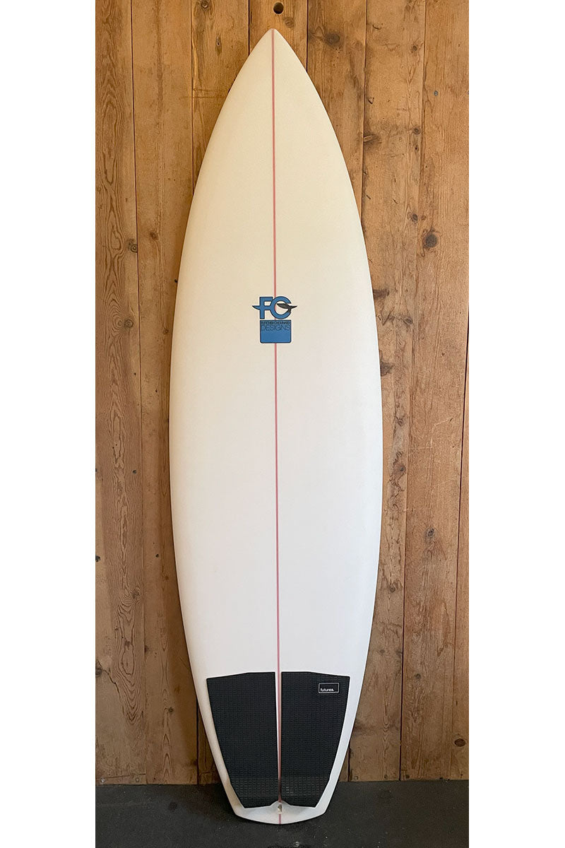 ★USED★MOMENTS surfboard 長さ6.0 Used Tomo 6'0