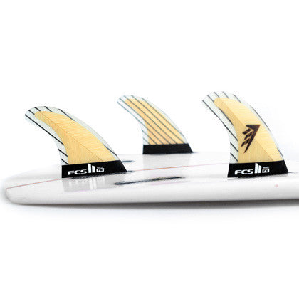 FCS II Firewire PC Carbon Tri Fin Set - Medium