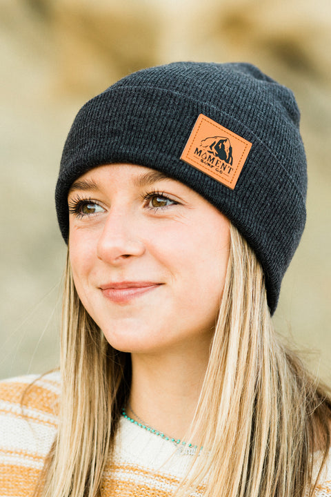 Moment Haystack Beanie - Heather Charcoal