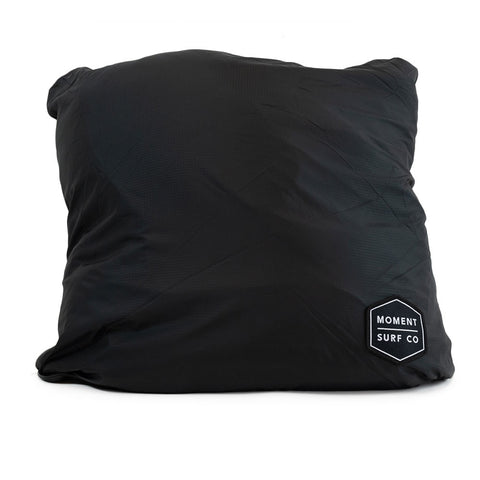 Moment Discovery Division Adventure Blanket - Internal Stuff Sack 2