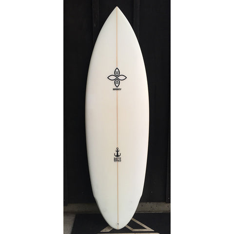 Used Infiniti 5'8" 5F Surfboard